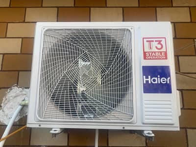 03006811031 contact me T3 Model name 1 day instaltion 10/10 condition