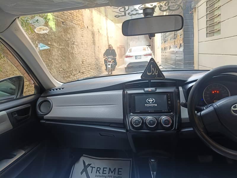Corolla Axio 2012/2014 9