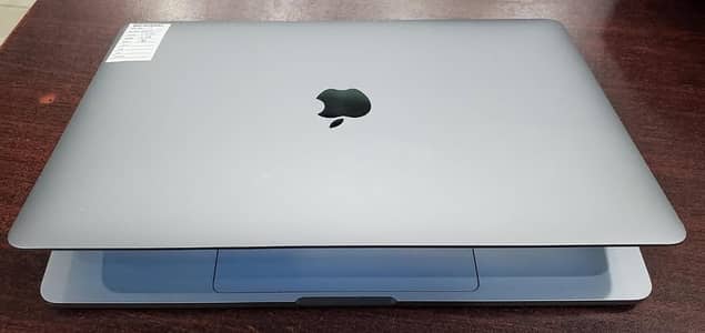 MACBOOK PRO M1 2021 (PURCHASE MARCH 2022)