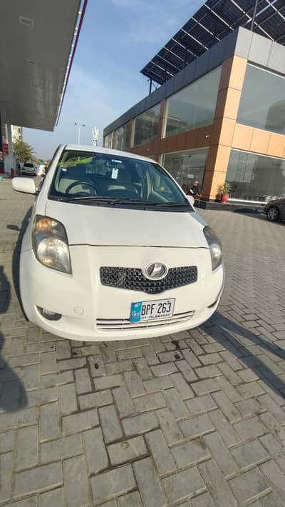 Vitz 2006/2012 for Sale