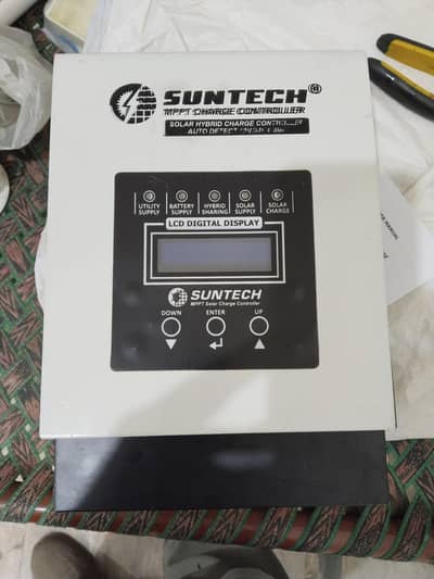 80 Amp hybrid mppt solar charge controller