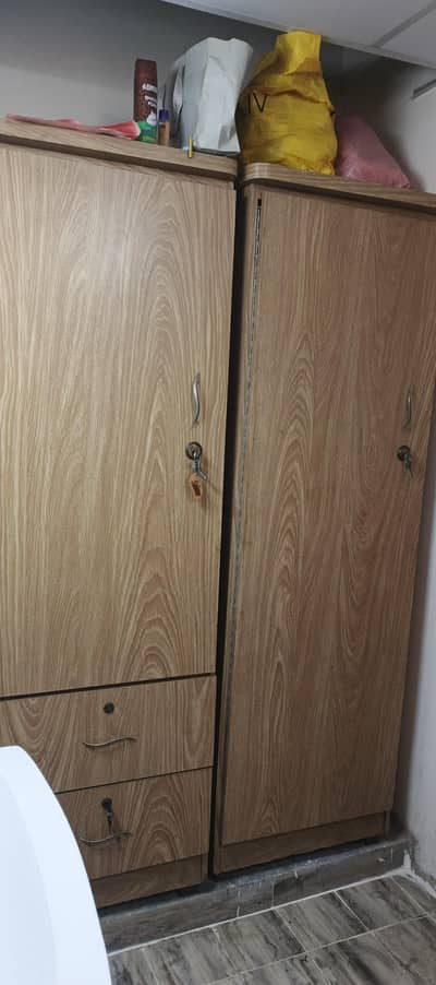 patex 5x cupboards 3x oak wood and 2x brown oak wood