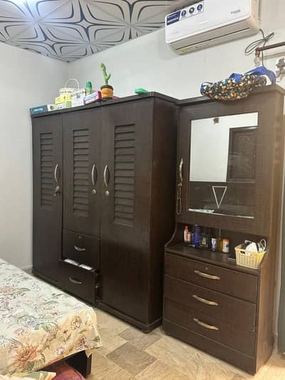 Furniture Set. King Size Bed, 3 Door Almaari, Dressing Table