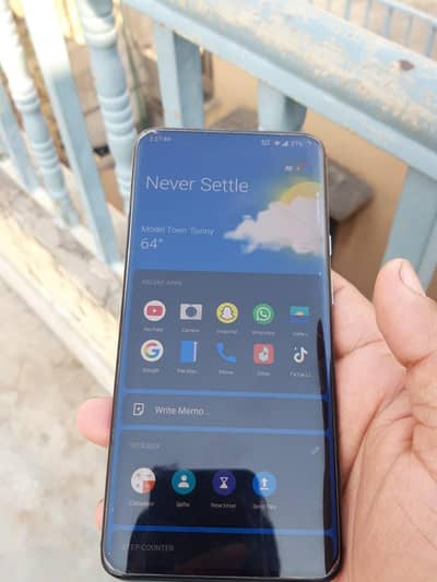 OnePlus 7 pro 5G 8gb/256gb excellent gaming on 90fps snapdragon 855+