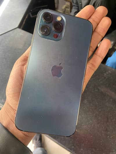 12 pro max factory unlock 256gb with box condition 10 by 10 battery 90