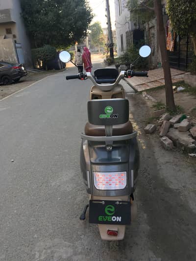 Eveon Pearl EV Like new