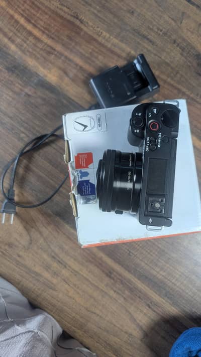 Sony ZV-E10 Mirrorless Camera with 16-50mm Kit Lens - Box Pack