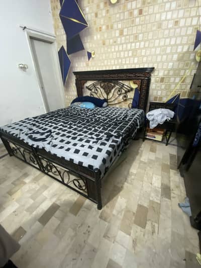 Rod iron bedroom set.