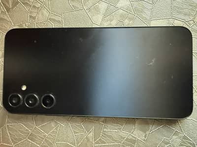 Excellent condition Samsung fone in black colour