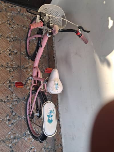Girl Bicycle for sale in good condition