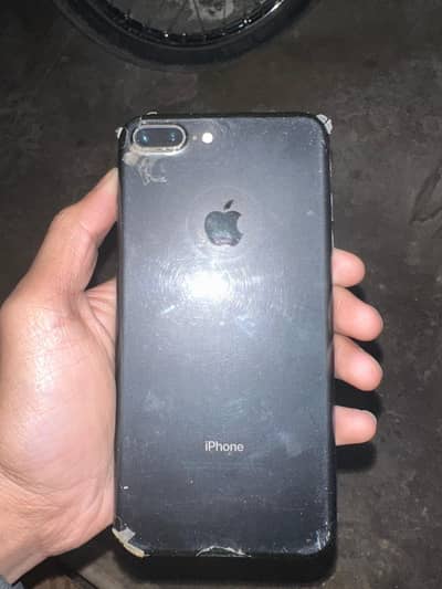 7 plus 32 gb pta with box