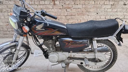 Honda 125 2021 model  contact number:03214212891