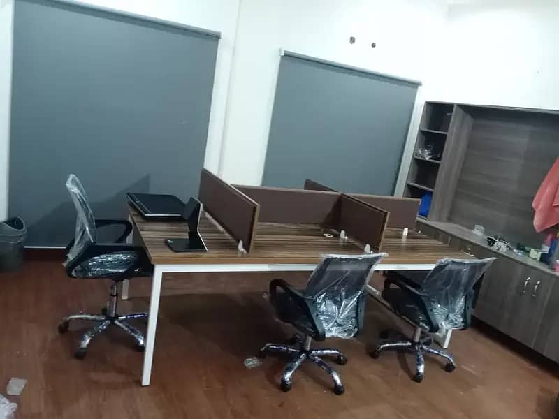 Workstation table/ office table 19