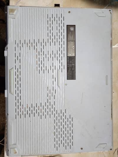 ROG Strix G712LV Limited Edition