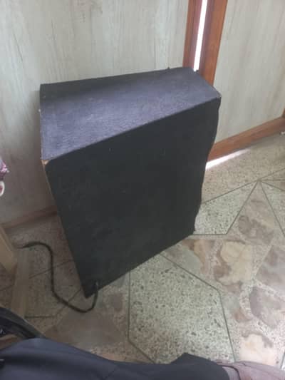 kenwood 2 speakers 1 pioneer woofer