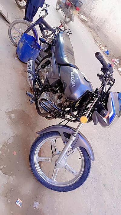 Suzuki 110GD Bike
