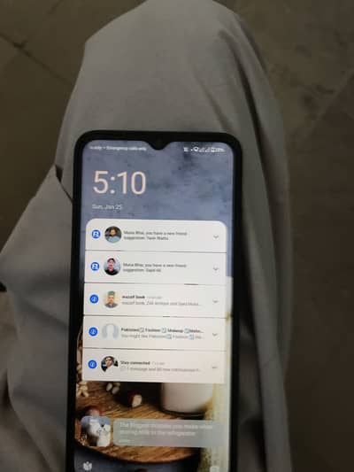 redme a2+ 4/64 all ok ha charge or box nhi ha