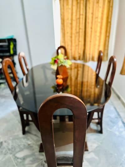 Dinning Table with 6 Chairs