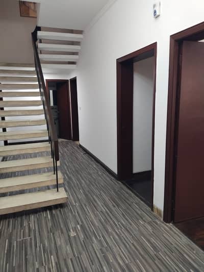 Faisal Town 60fit Road House For Rent  Suitable For Silent Office And Family  5 Bedroom Double Kitchen TV Lounge Drawing Room Store Room Marble Flooring 5 To 6 Car Gerrage Near To Main Road Gareen Loan