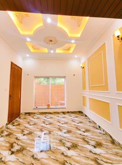 5 Marla lower portion Available for Rent