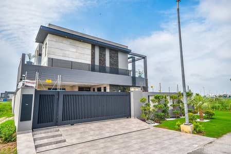 Dream Home Offer 1 Kanal Full House for Rent DHA Phase 5, Lahore Prime & Hot Location