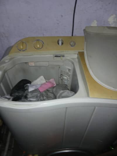 Haier washing machine and dryer