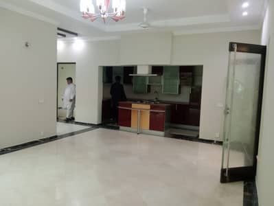 1 Kanal Upper Portion For Rent In DHA Phase 3
