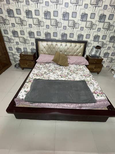 wooden bed for sale without mattress