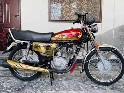 Honda CGs 125(self-starter) Gold Edition for Sale