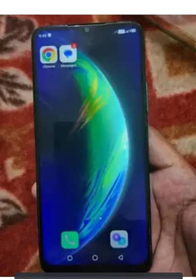 hot 9 play 4/64 with box