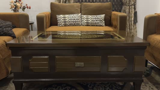 Wooden Center Table for Lounge/ Dining Room