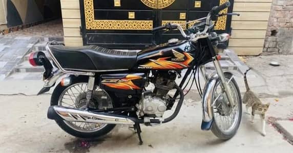 HONDA125 Model 2021 HYDERABAD Number ha urgent sell no sms only phone