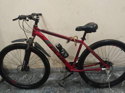 MTB) Mountain bicycle for sale - good condition