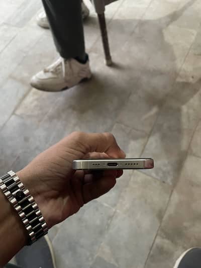 iPhone 15 pro 128 gb jv