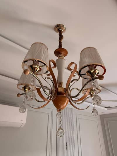 center table| 2 side tables| chandelier |Console Tv