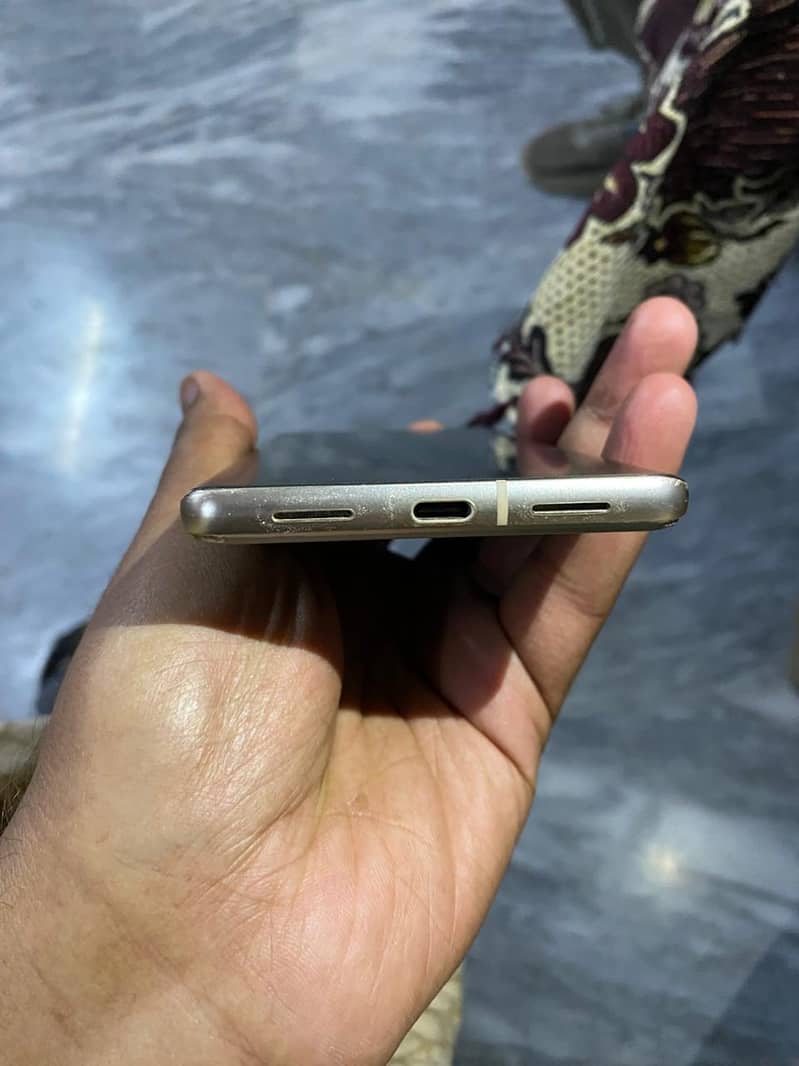 Goggle pixel 7 pro 5