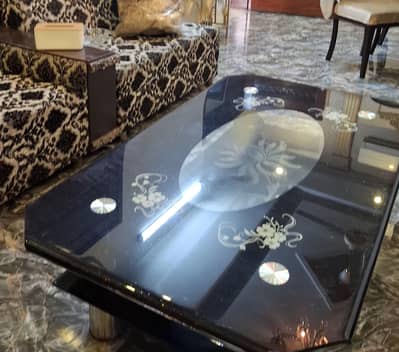 Condition 10/8 good use stylish desiign