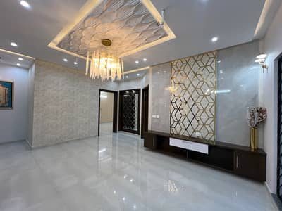 20 Marla Brand New upper portion for RENt