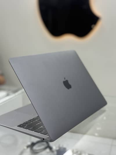 Macbook Air  2018