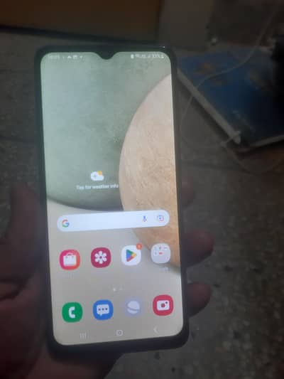 Samsung A12