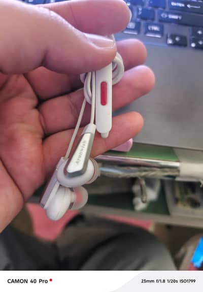 Ayunwish Wired Handfree