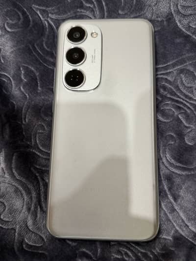 Tecno spark 40 pro plus