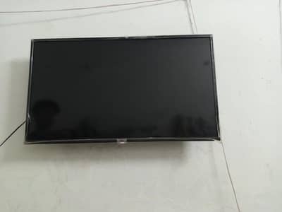 TCL S6500 led broken panel For Urgent Sale need Money