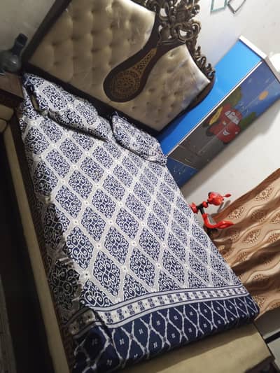 used furniture available for sale