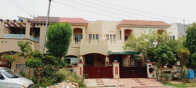 6 Marla House For Rent In Paragon City Lahore