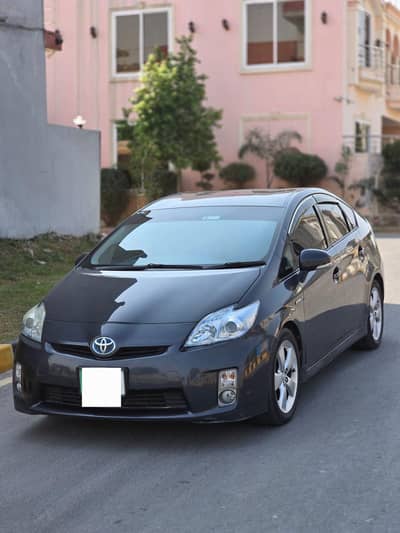 Toyota Prius Uk Model