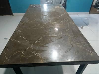 luxary marble table