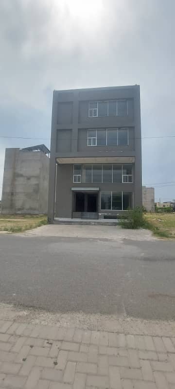 8 Marla Facing Plaza For Sale In Paragon City Lahore Imperial Block