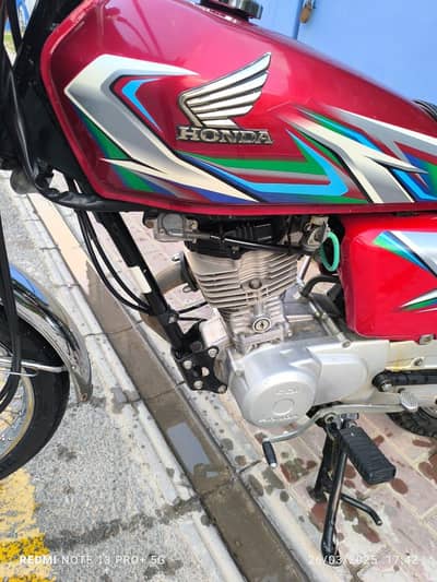 HONDA 125CG RED COLOR