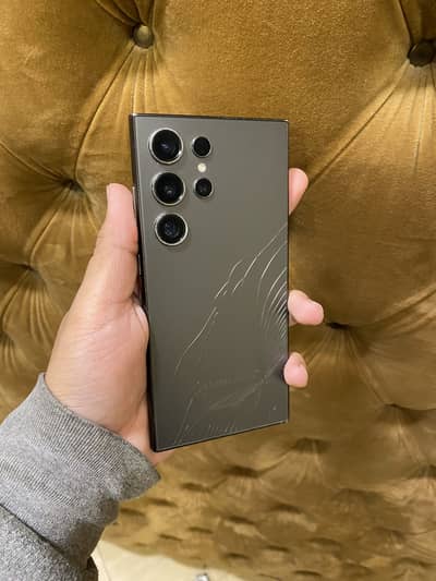 Samsung S24 ultra 12/256gb